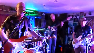 trevor blues band, maz mitrenko 2015 11 08 at boot and shoe